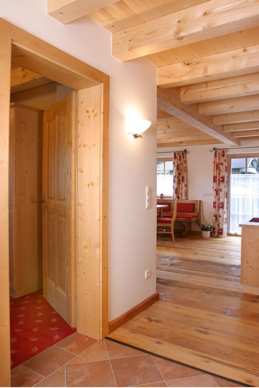 Apartamento Neuhaushof Hollersbach im Pinzgau Habitación foto