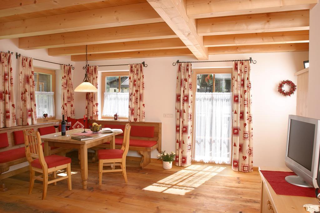 Apartamento Neuhaushof Hollersbach im Pinzgau Habitación foto